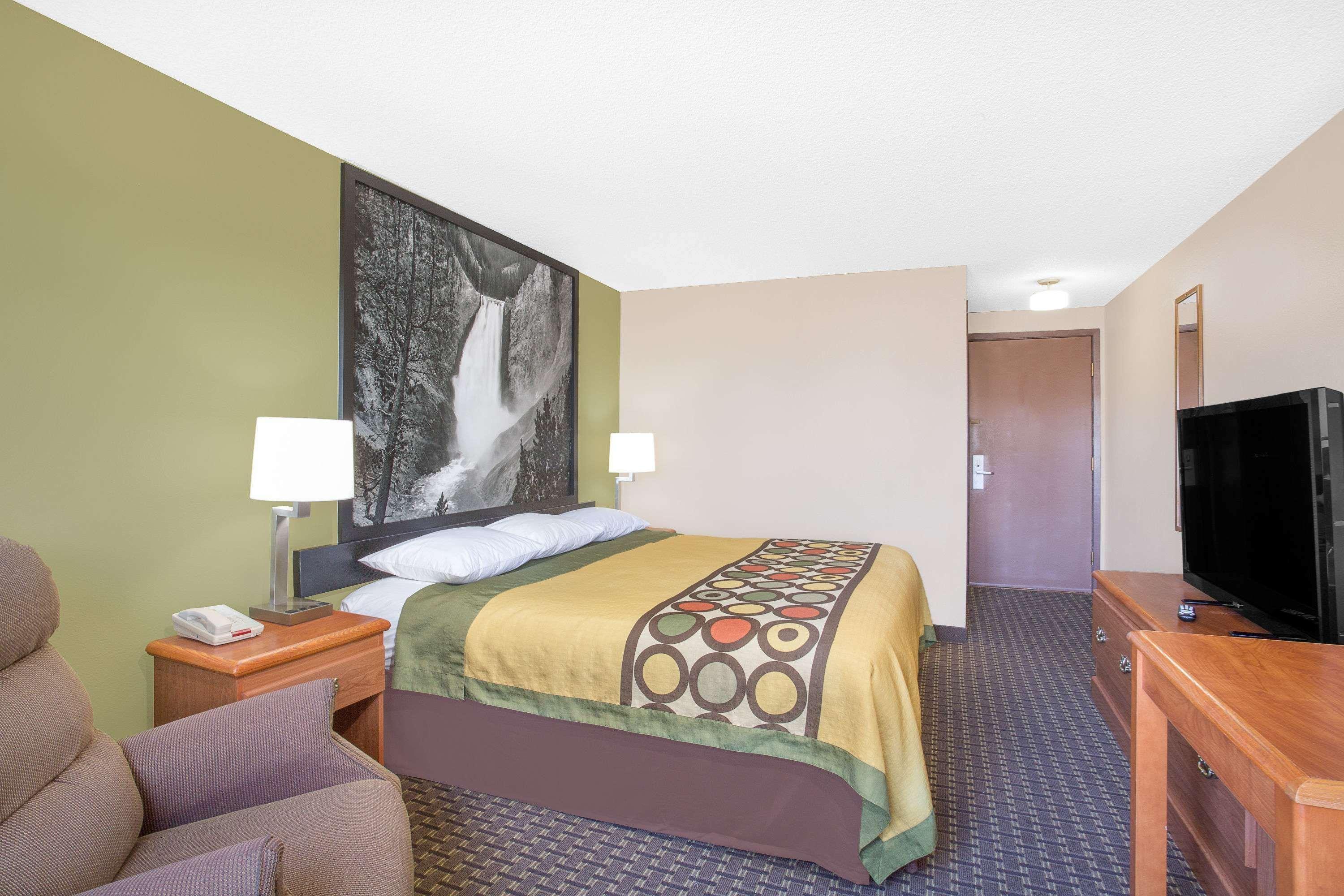 Super 8 By Wyndham Riverton Luaran gambar