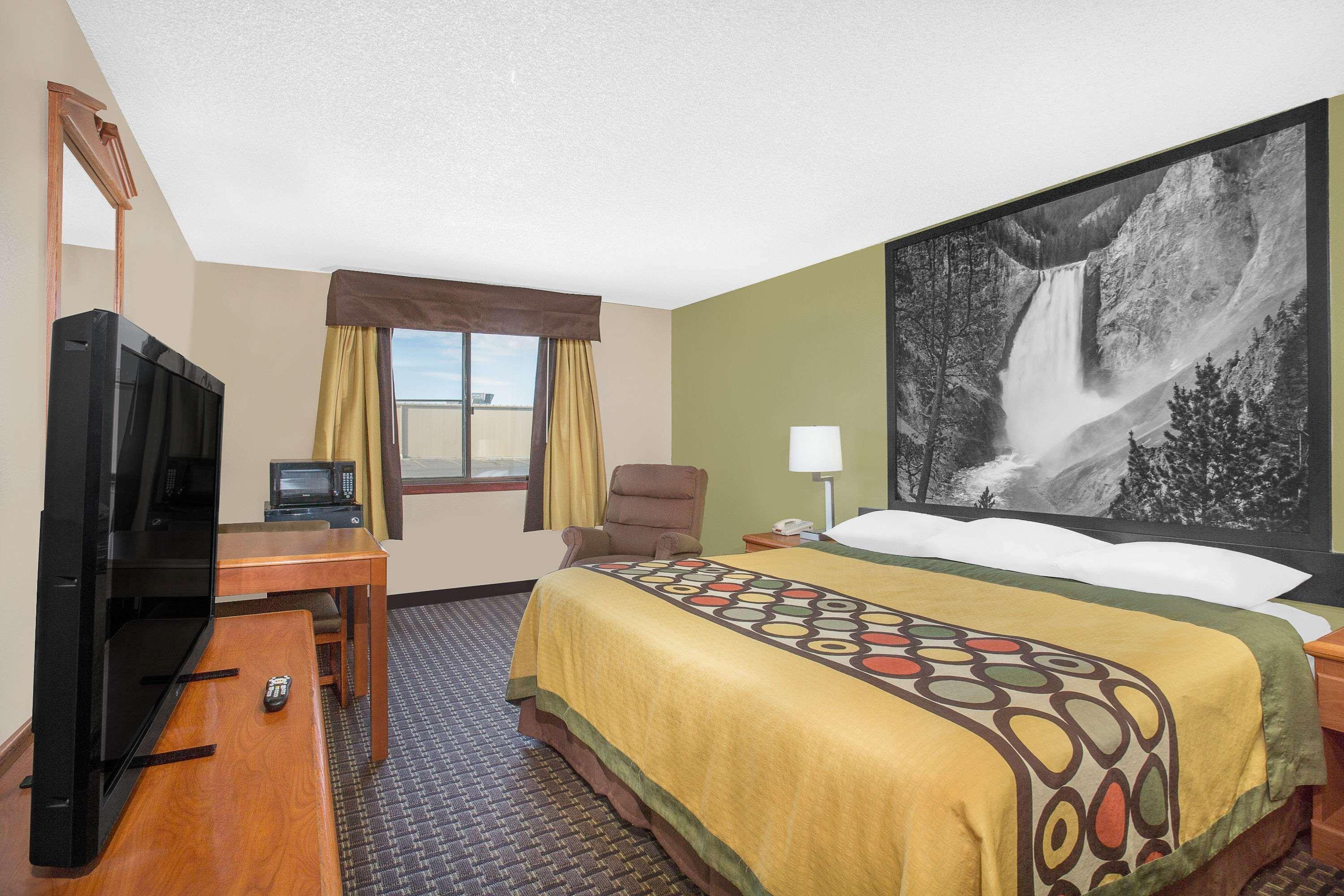 Super 8 By Wyndham Riverton Luaran gambar